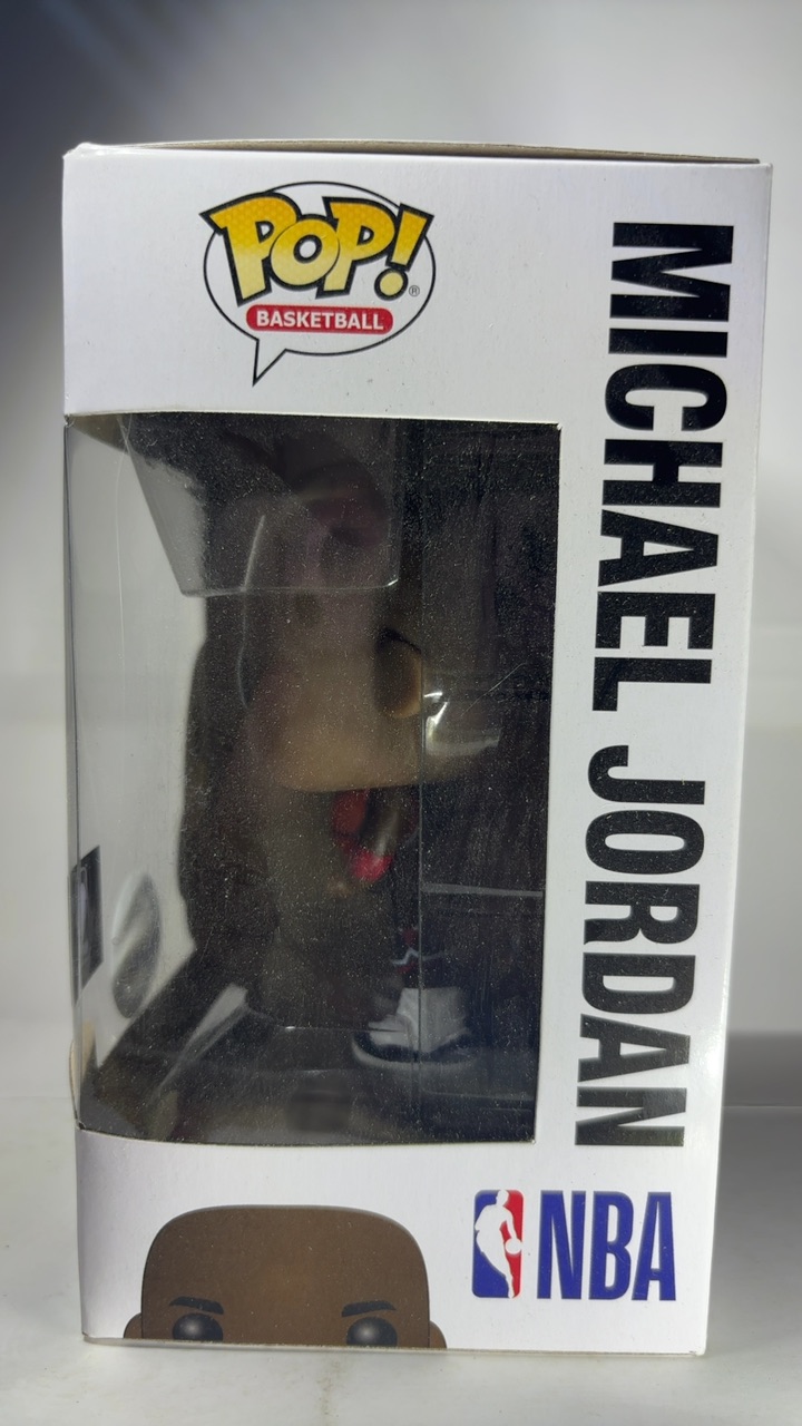 Michael Jordan - Image 4